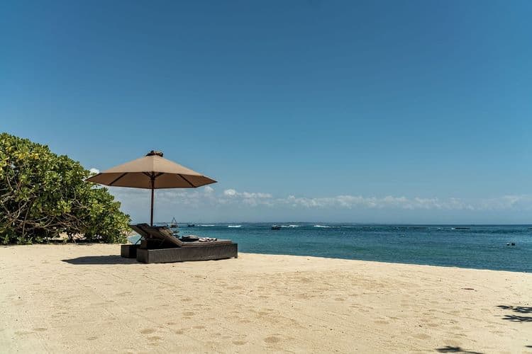 picnic-beach-kayumanis-jimbaran-villa.jpg